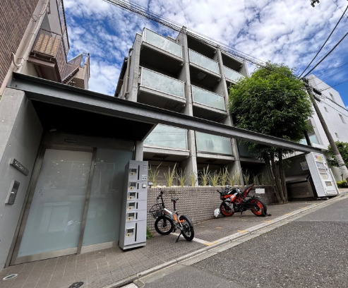 CITY SPIRE西新宿の外観