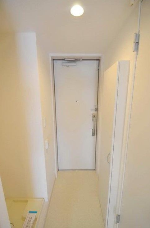 リブリ・OZAWAの玄関