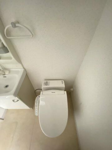 ビューハイム・コヤナギ睦のトイレ|★別号室参考写真★