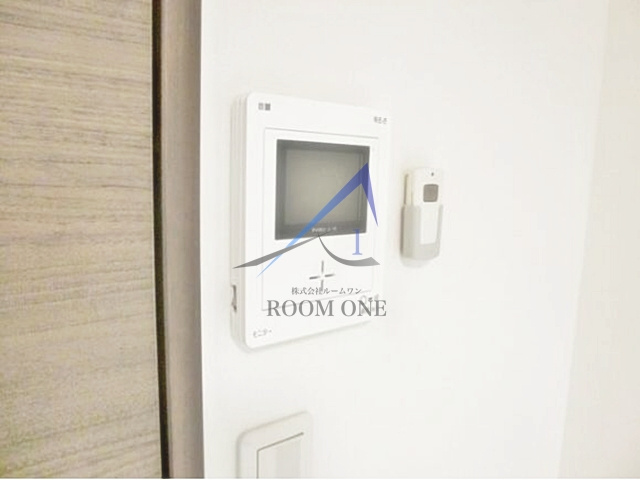 Ｔ’ｓ　ＯＴＡＫＩＢＡＳＨＩのセキュリティ|モニター付きインターホンです。