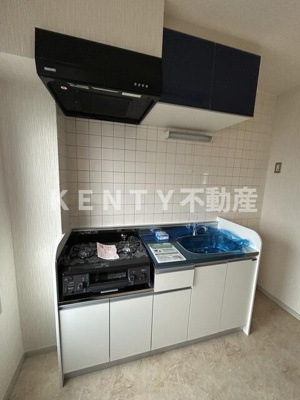 【キッチン】 | リバービュ－羽田 | コンパクトなキッチンで掃除もラクラク