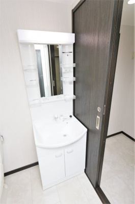 【洗面所】 | Olive | 参考写真（同物件別部屋）