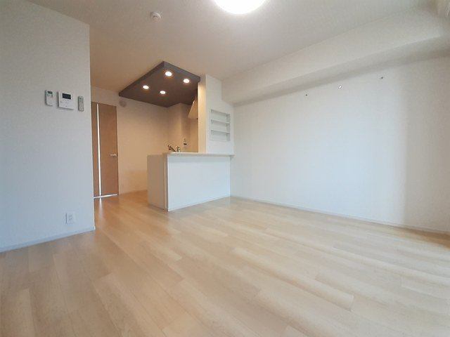 ルポ・カルムの居間・リビング