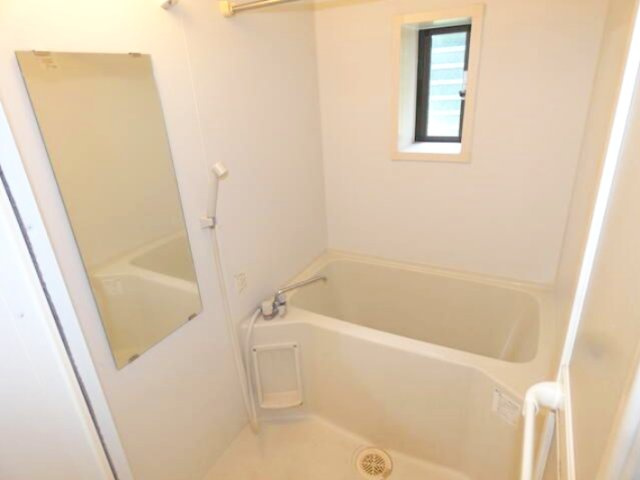 プレミールⅡの浴室