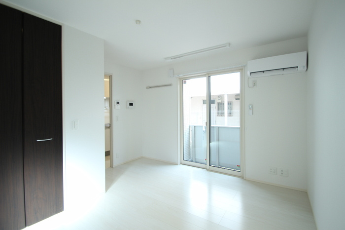 アビタシオン明大前の居間・リビング