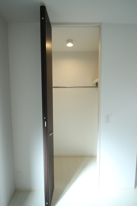 アビタシオン明大前の収納