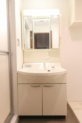 スカイコートヌーベル中村橋の洗面所