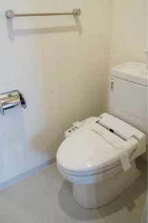 【トイレ】 | PRIME URBAN 東中野 COURT | 温水洗浄便座。