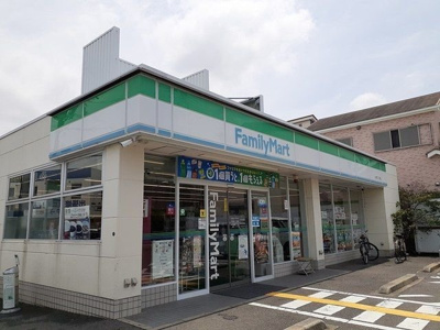【周辺】 | ローズ・クロス西館 | ファミリーマート様まで550m