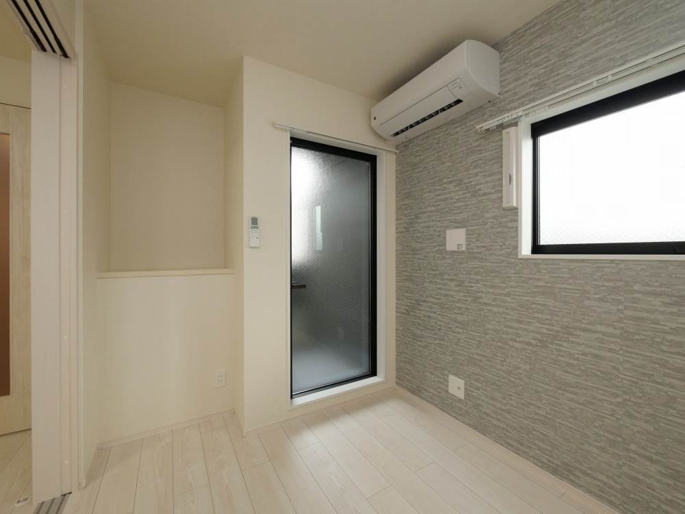 桜ハーモニーテラスの洋室