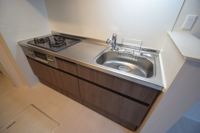 オアシスグレースのキッチン|3口コンロです