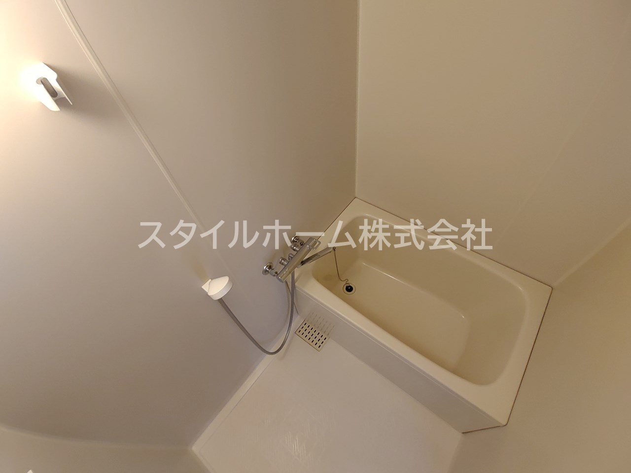 サンミレイの浴室|落ち着いた空間のお風呂です