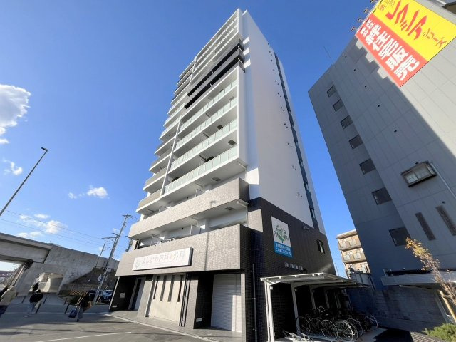 F-Crest　Sugaharaの外観