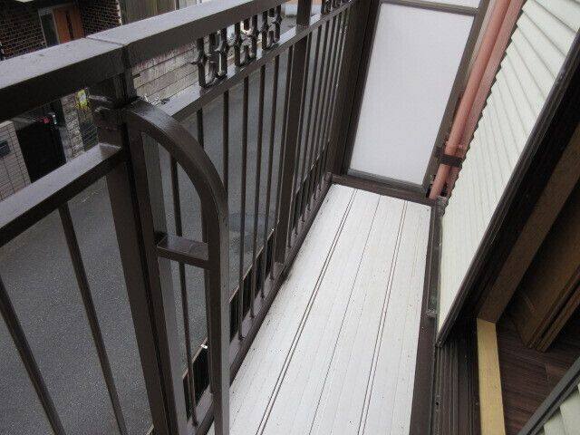 シティハイムニシムラのバルコニー