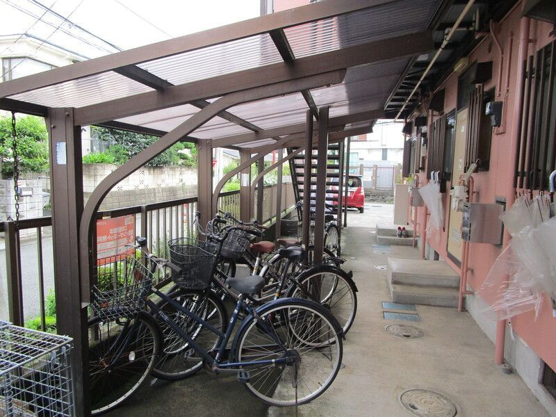 シティハイムニシムラのエントランス