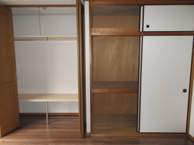 シティハイムニシムラの収納