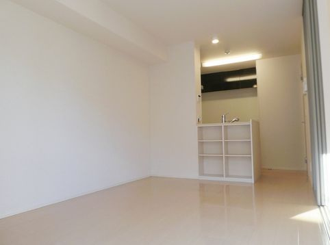 コーワ・ルミエール参番館の居間・リビング|※別号室参考写真