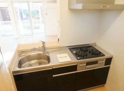 コーワ・ルミエール参番館のキッチン|※別号室参考写真