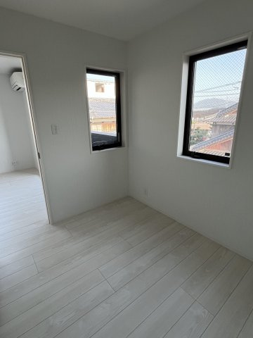 Ellina波多江駅北の居間・リビング