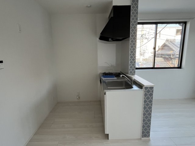 Ellina波多江駅北の居間・リビング