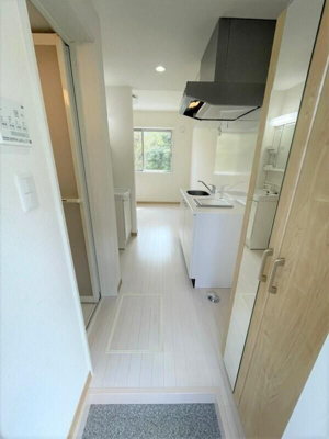 【玄関】 | グルーラ仏向町