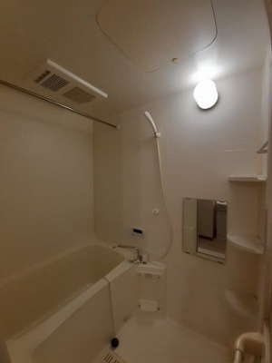 【浴室】 | クリーンフィールドＢ | 落ち着いた空間のお風呂です