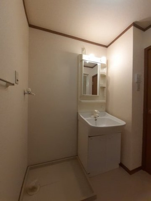 【洗面所】 | クリーンフィールドＢ | 忙しい朝には欠かせない洗面所です