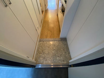 【玄関】 | アクティコート京橋 | ※同施工会社のイメージ写真※