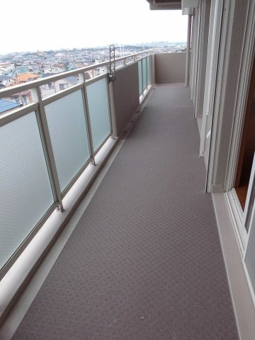 ジュリオ東野のバルコニー