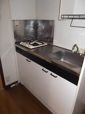 マルエイ参番館のキッチン