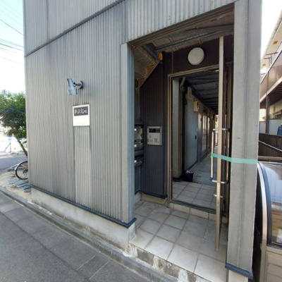 【エントランス】 | フローラ松が丘