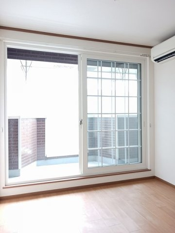 ビサイド桜木Ｂのバルコニー|開放的で明るい空間を演出してくれるバルコニーです