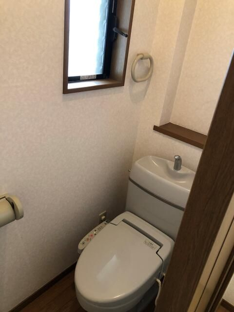 サンフラワーハウスのトイレ