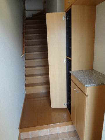 ラ・フォレスタＲＹＵ・Ｇの玄関|落ち着いた玄関です