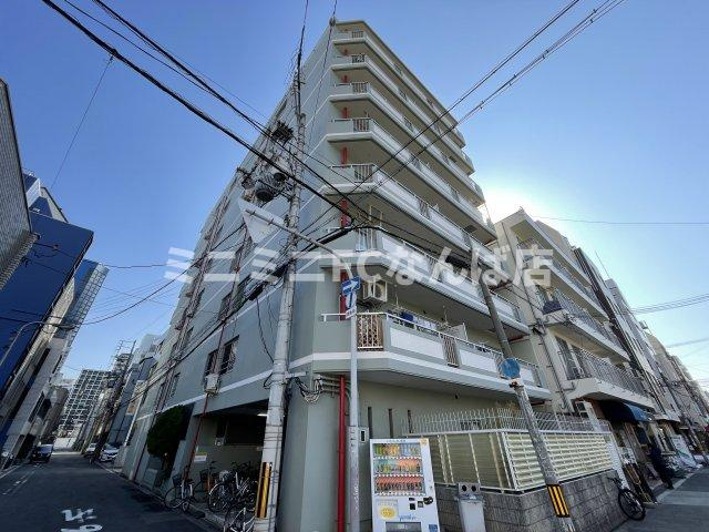 大阪市西区北堀江２丁目の賃貸マンションの外観