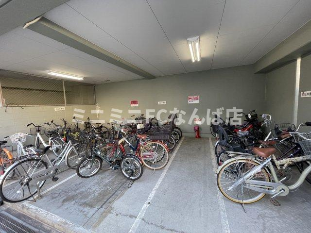 大阪市西区北堀江２丁目の賃貸マンション