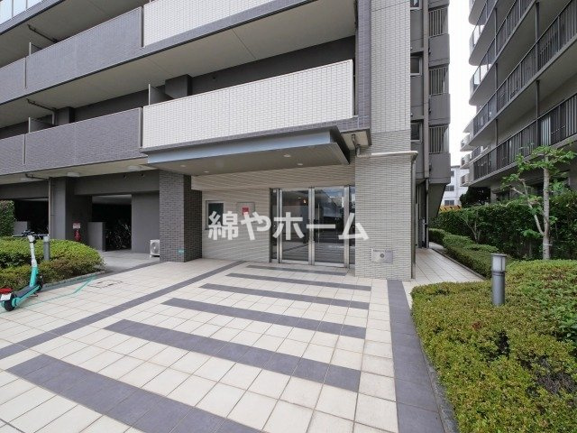 ドゥーエ森ノ宮のエントランス|清潔なエントランスです