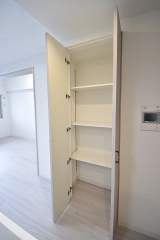プレサンス大正フレンジの収納