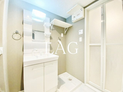 【洗面所】 | SperanzaTokyo | 独立洗面台です。