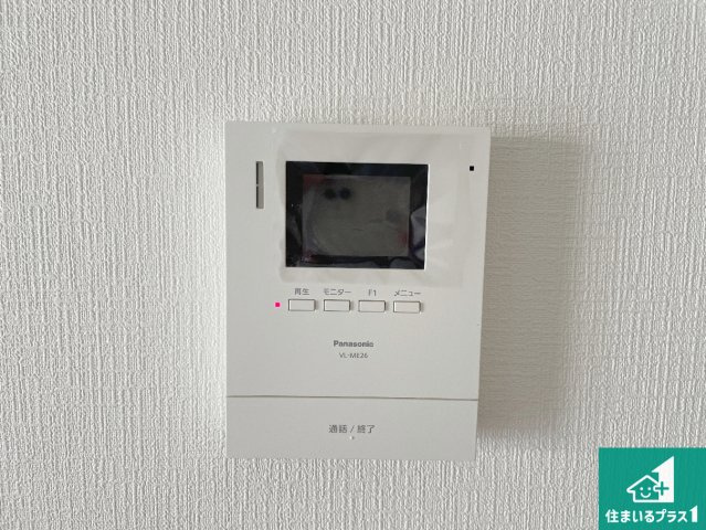 ★29(土)30(日)現地見学可能！★京都市伏見区羽束師鴨川町　全2邸の防犯設備|カラーモニターインターホン！声だけでなく来訪者の姿や顔がモニターで確認できるので、小さなお子様がいらっしゃるご家庭でも安心できます！