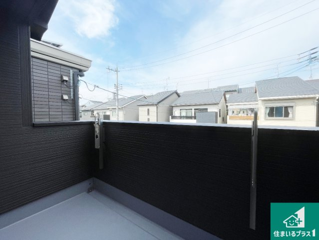 ★5(土)6(日)現地見学可能！★京都市伏見区羽束師鴨川町　全2邸のバルコニー|日当たりのよいバルコニー！お部屋が開放的に！
