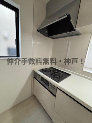 【キッチン】 | 神戸市垂水区塩屋北町4丁目　新築戸建A号棟　仲介手数料無料！ | キッチンです