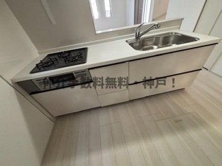 【キッチン】 | 神戸市垂水区塩屋北町4丁目　新築戸建A号棟　仲介手数料無料！ | キッチンです