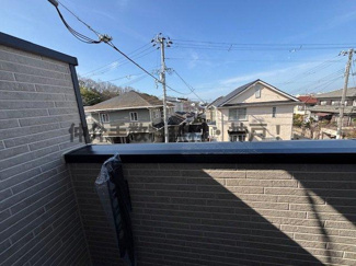 【バルコニー】 | 神戸市垂水区塩屋北町4丁目　新築戸建A号棟　仲介手数料無料！ | 暖かな日差しのふりそそぐバルコニー