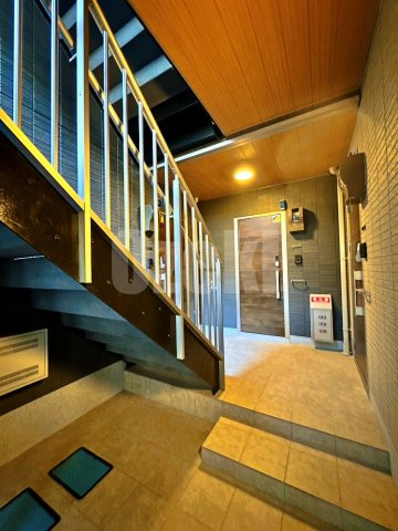 Dアヴァンス登戸町のロビー