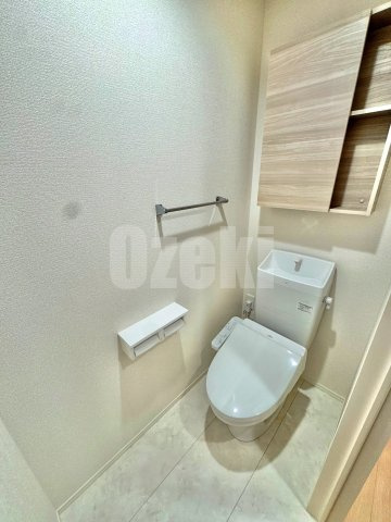 Dアヴァンス登戸町のトイレ