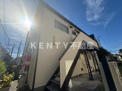 【エントランス】 | ハイツ伊東 | ゆとりのあるエントランスです