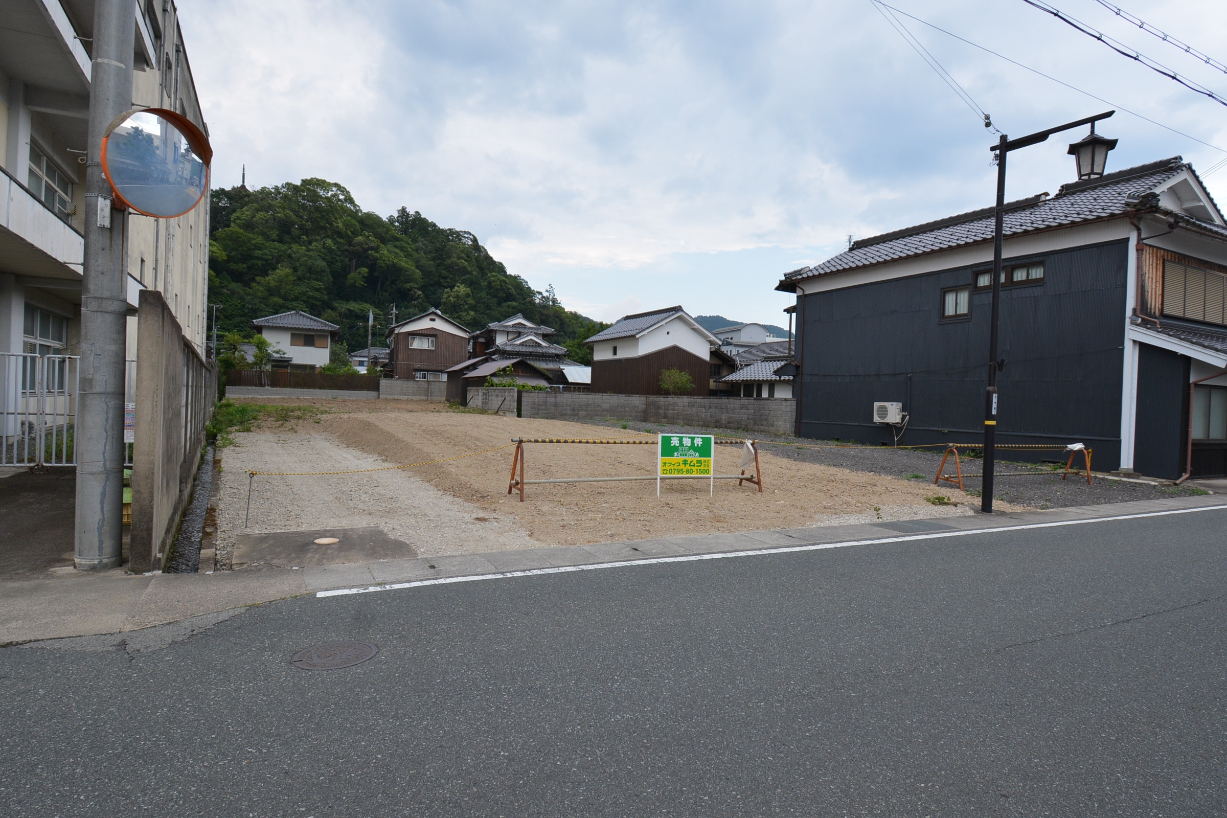 丹波市柏原町柏原の売地の外観
