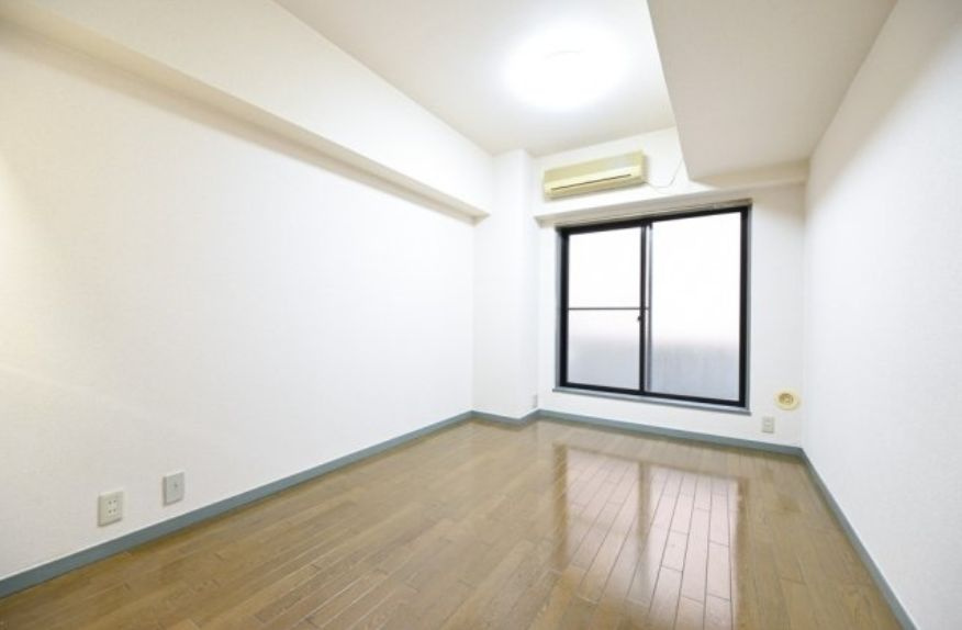 豊島区池袋４丁目の賃貸マンションの居間・リビング