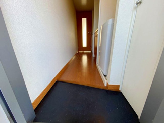 【玄関】 | レオパレスＡｄｍｉｒａｔｉｏｎＮＥＸＴ